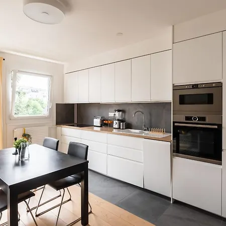Apartment Servan - Welkeys Paris